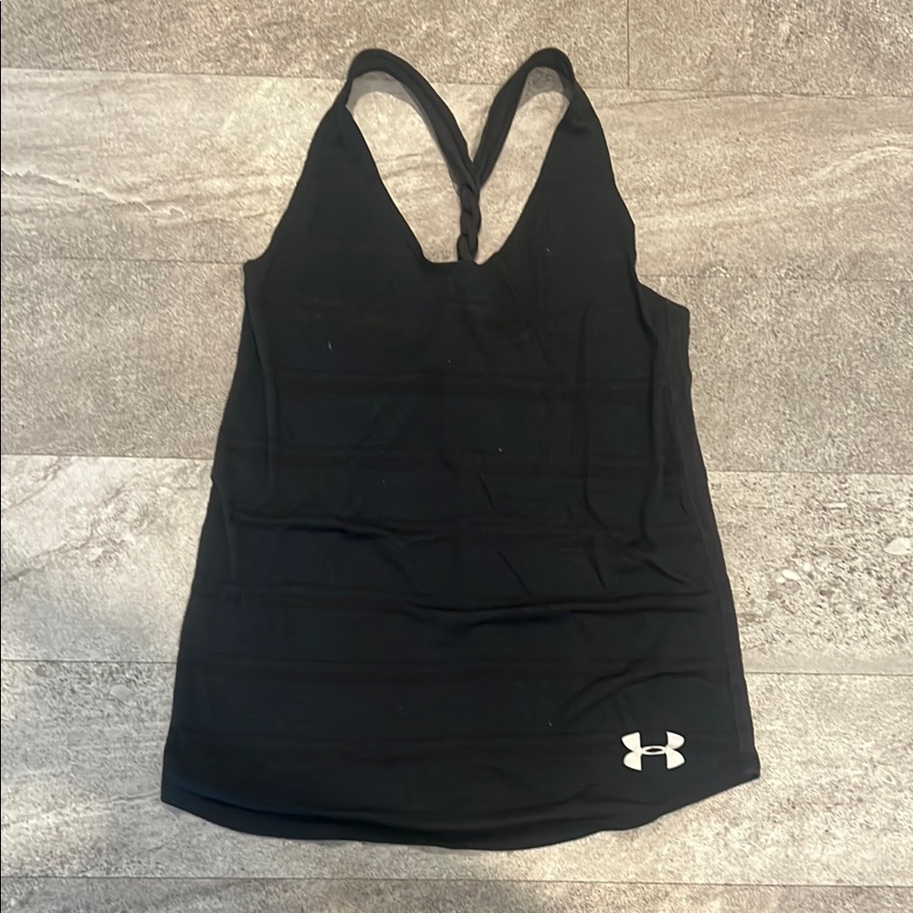 Women’s Under Armor black work out tank
